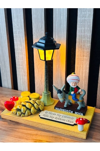 Dekoratif Nasreddin Hoca Biblosu Işıklı Ahşap Standlı El Yapımı Nostaljik Hediye