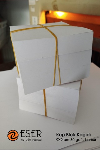 Eser Küp Blok Kağıdı 9x9 cm 80 gr. 1. hamur beyaz kağıt (500 sayf