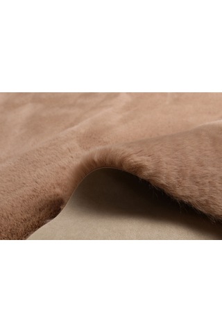 Dekoratif Tavşan Tüyü Ultra Yumuşak Peluş Kaymaz Halı Yolluk Camel
