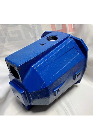 Santrifüj Pompa Ön Gövde -  Su Giriş 1.5" -  Jet Tip Extra İri - 1.5 Hp -  2 Hp -  Çıkış 1 1/4" -  Yedek