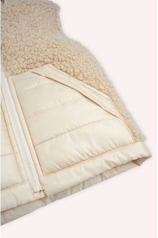 Erkek Çocuk Pelüş Detaylı Micro Yelek Bej 2421bb23008-4928 001