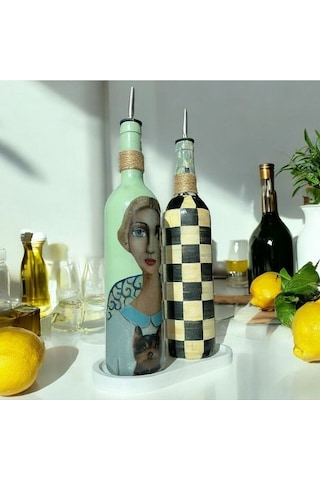 Kadın Desenli Ve Kareli 750 Ml Zeytinyağı Sıvıyağ Şişesi Yağdanlı