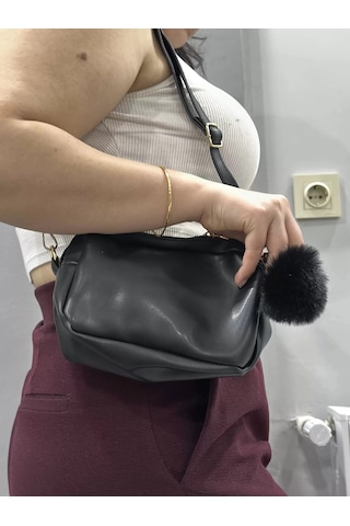 Biçomi Ponpon Siyah Cilt Çanta Siyah