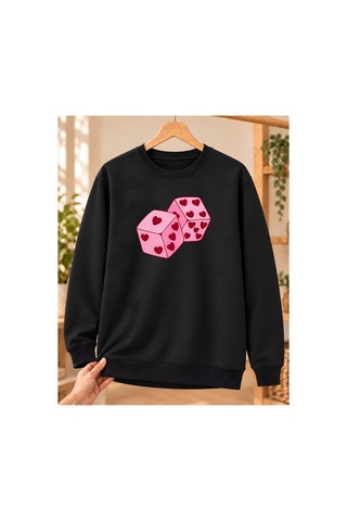 Mor Mürekkep Kadın %100 Pamuk 3 İplik Şardonlu Kalpli Pembe Zarlar Baskılı Bisiklet Yaka Sweatshirt Siyah