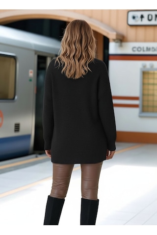 Kadın Fermuarlı Uzun Kol Cepli Spor Şık Tesettüre Uygun Büyük Beden Tunik Boy Ceket Siyah