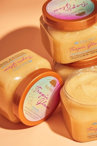 Tree Hut Tropic Glow Firming Sugar Scrub Vücut Peelingi 510gr
