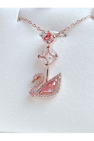 Swarovski 5473024 Dazzling Swan Y Kolye