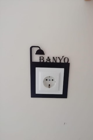 Banyo Priz Çerçevesi Priz Süsü Priz ve Anahtar Çerçevesi