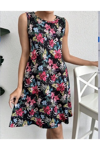 Kadın Renkli Çiçek Baskılı Süprem Elbise Lacivert