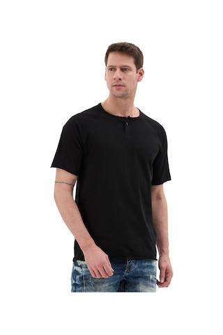 Cipo & Baxx Erkek Siyah Regular Fit Bisiklet Yaka Düğmeli Pamuklu Kısa Kollu Basic Tişört Ct857