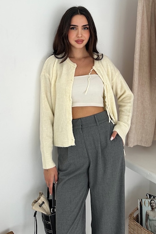 Noa & Noa Kadın Fiyonk Detaylı Dokulu Triko Yaratıcı & Şehirli Stil Ekru