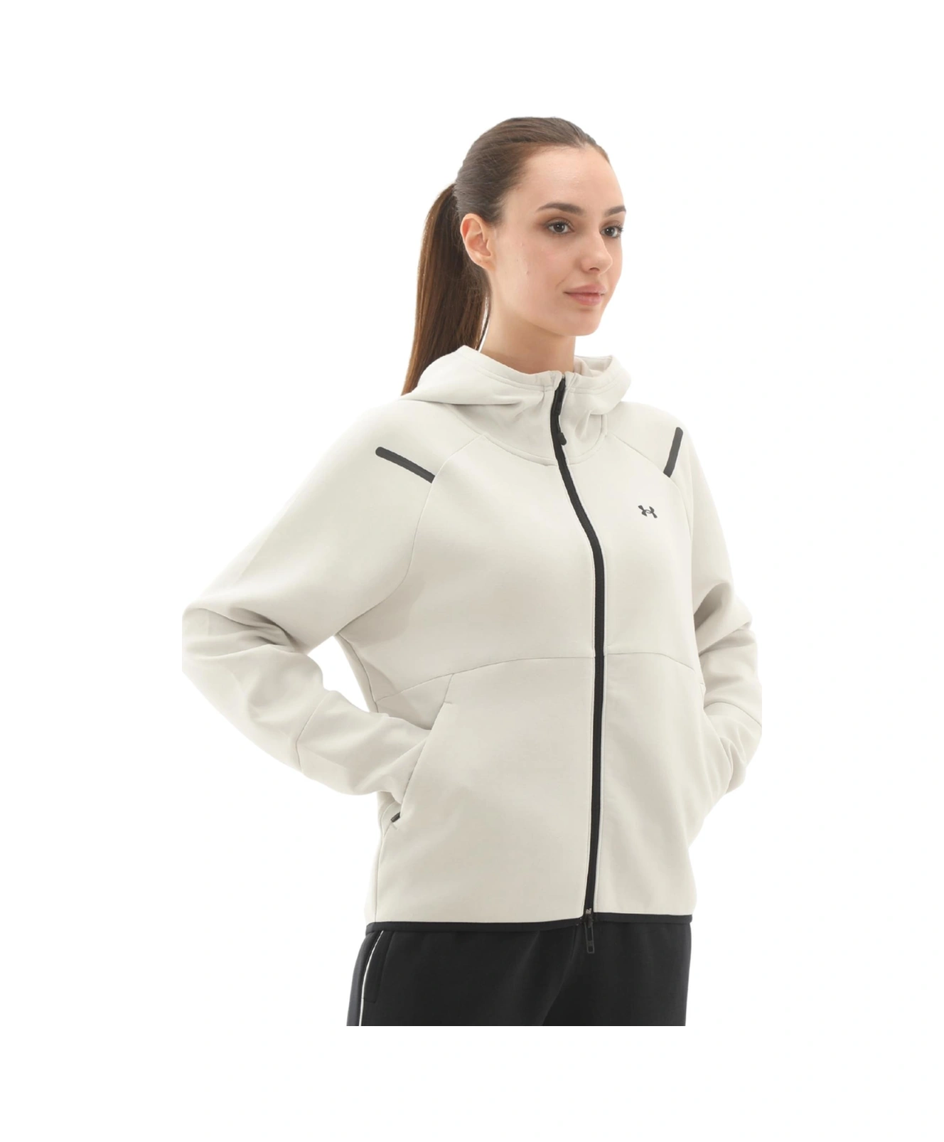 A1379842-110 Under Armour Unstoppable Fleece Fz Kadın Ceket Krem A1379842-110 Krem