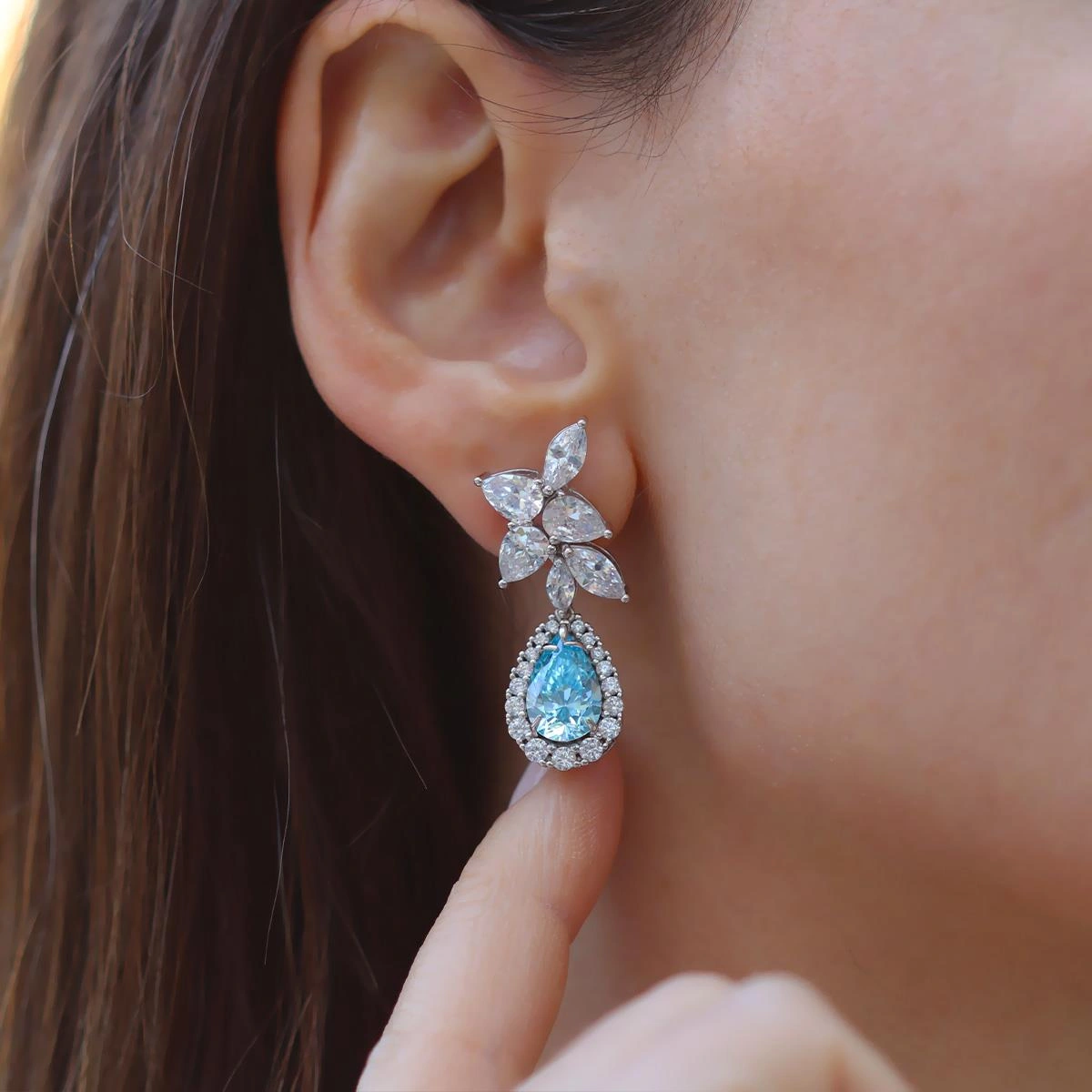 Damla Aquamarine Çiçek Gümüş Küpe Gümüş