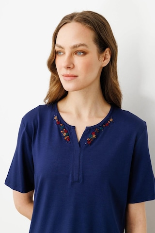 Desen Triko Kadın Açma Yaka Nakış İşlemeli T-shirt 25703 Lacivert Lacivert