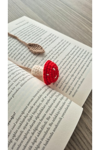 Kırmızı Mantar Amigurumi Kitap Aksesuarı Hediyelik Kitap Ayracı