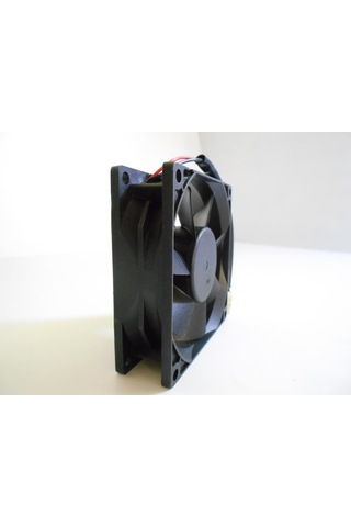 Ad0824lba70gl 80x80x25mm 24v 0.09a 2wire 2.16w Soğutma Fanı