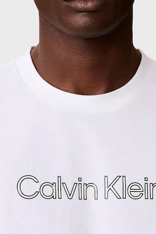 Calvin Klein % 100 Pamuk Relaxed Fit Logolu T Shirt Lv04lg812gyaf Erkek T Shirt Lv04lg812g Yaf Beyaz
