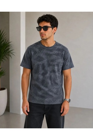 Tarz Yeri Erkek Batik Desenli Tişört Bisiklet Yaka Kısa Kol Regular Fit T-shirt - Füme