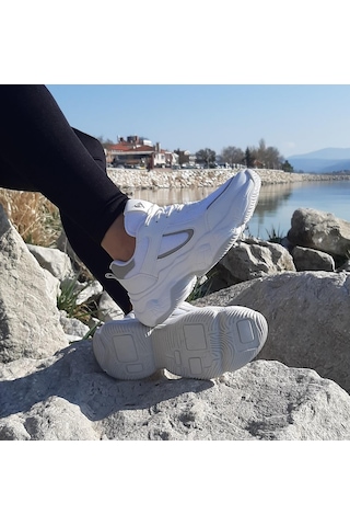 Dunlop 2323 Beyaz Fuspetli Kalın Taban Spor Ayakkabı AYKSAYAK-000500