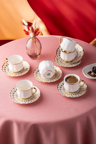 İstanbul Porselen Rumeli 6 Kişilik Kahve Fincan Takımı Beyaz