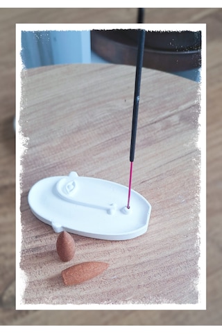 İskandinav Minimalist Yüz Figürlü El Yapımı Beyaz Çubuk Ve Konik Tütsülük