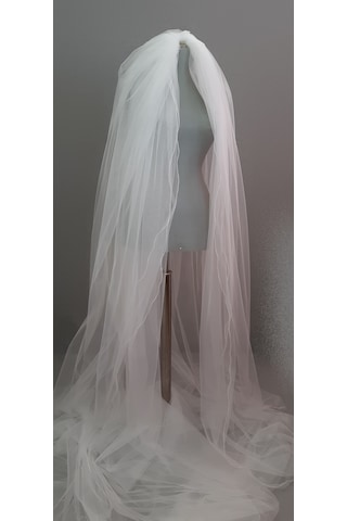 Suzanna Moda Uzun 3 Buçuk Mt Boy Taraklı Kabarık Çift Katlı Hayal Tül Gelin Duvağı Krem