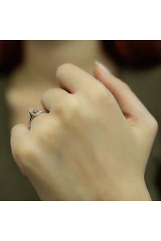 Lova E Renk 0,15 Karat Pırlanta Tektaş Yüzük - 1040070