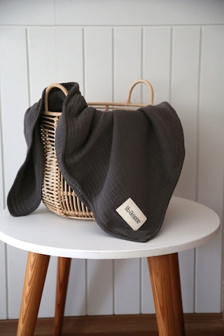 Müslin Gri-oeko-tex Sertifikalı %100pamuk 4 Katlı Kenar Nakışlı 105x105 Cm Bebek Battaniye & Örtü Gri