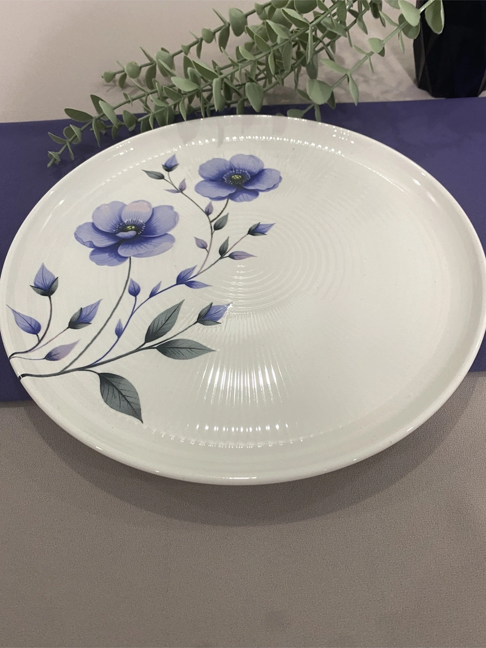 Mor Menekşe Model 25 Cm Büyük Servis Tabağı Mor