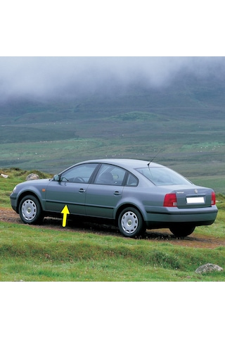 VW Passat B5 1997-2000 Sol Ön Kapı Çıtası Siyah Plastik 3B0853515