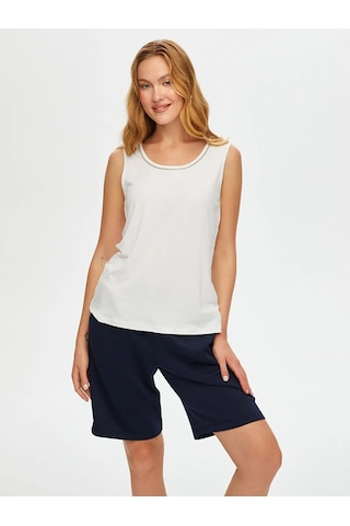 Faik Sönmez Yakası Zincir Şerit Detaylı Kadın Kolsuz Bluz B00024-3 Beyaz