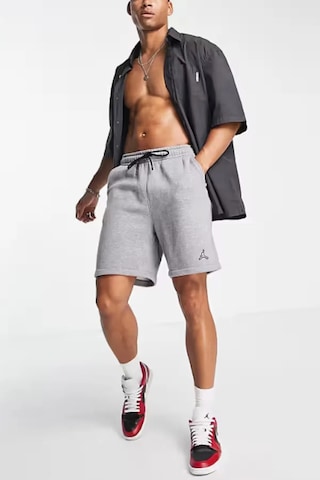 Jordan Essentials Fleece Erkek Gri Günlük Şort Gri