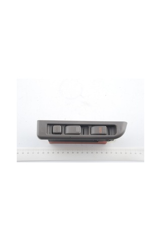 Isuzu Npr66 Sol Cam Açma Düğmesi Gri Mcar 897222598084