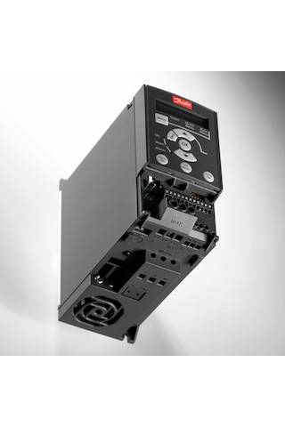 Fc051 Vlt 132f0022 2.2 Kw Sürücü Trifaze