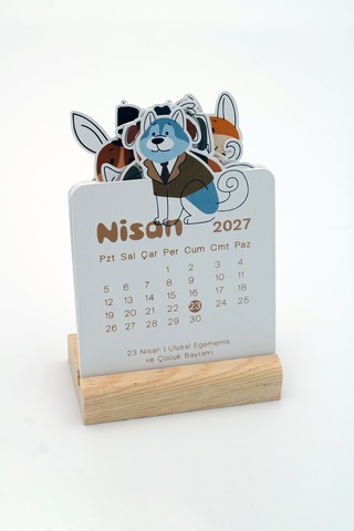 Ahşap Standlı Özel Kesim Papyonlu Corgi Tasarımlı 2027 Masaüstü Takvimi 8,5x12 Cm - Eğlenceli Yeni Yıl Hediyesi Çok Renkli