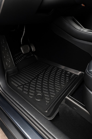 Tesla Model Y Juniper 2025 Sonrası Havuzlu Paspas