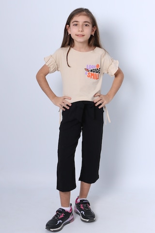 Kız Çocuk İkili Takım Sırt Baskılı Püsküllü Kolları Fıfırlı F20 Bej