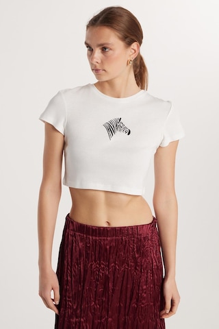 Tudors Kadın Slim Fit Dar Kesim %100 Pamuk Bisiklet Yaka Baskılı Beyaz Crop Tişört-33684 Beyaz