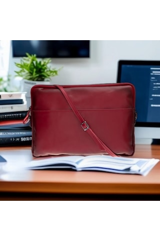 Leeds 14 İnç Apple Uyumlu MacBook Ve Pc , Hakiki Deri, El Yapımı Kılıf, Gölgeli Kırmızı Kırmızı