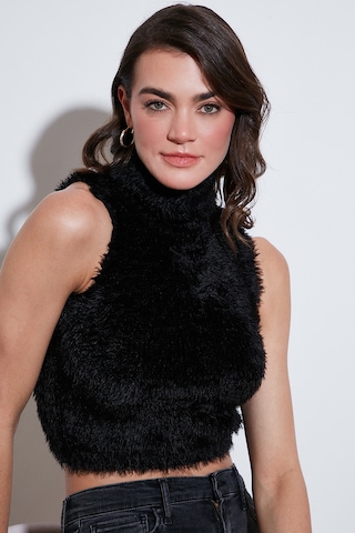 Lela Yumuşak Tüylü Slim Fit Balıkçı Yaka Crop Bayan Süveter 4615566 Siyah