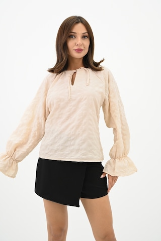 Kadın Yaka Bağlama Detaylı Gömlek 1718-25 001