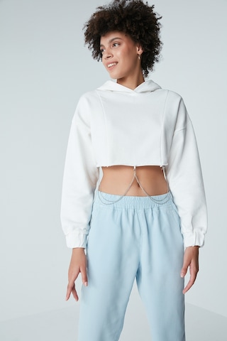 Penti Kırık Beyaz Crop Chain Detailed Sweatshirt Beyaz