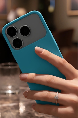 Apple Apple iPhone 17 Pro Max İçin Uyumlu Içi Kadife Kamera Korumalı Silikon A Kalite Lansman Kapak