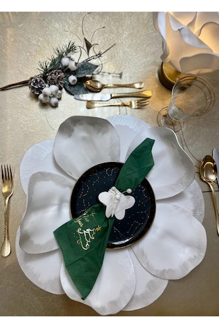 Eva Lateks Supla Amerikan Servis Beyaz Kenarı Gümüş Detay Tasarım Gümüş