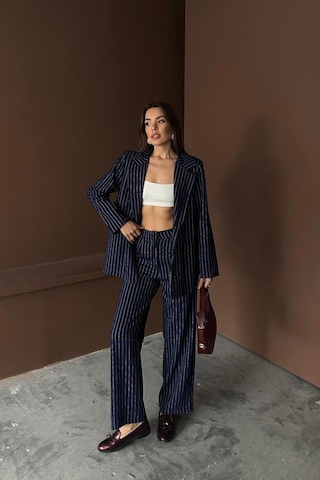 Lacivert Çizgili Ceket Ve Pantolon Takım Lacivert