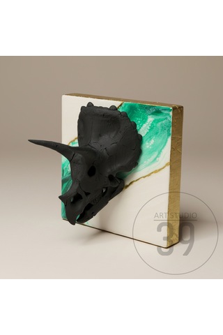 3d Triceratops Kafatası Altın Varaklı Epoksi Duvar Tablosu, El Yapımı Heykelsi Sanat Eseri, 25x25 Cm, Modern & Statement Tasarım 25 x 25
