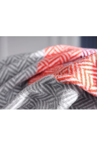 Doqu Nida Battaniye Çift Kişilik Nar Çiçeği Diğer