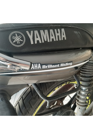Yamaha Ybr 2004 Sticker Set