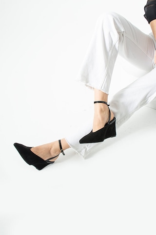 Dericia Shoes Swaykadın Hakiki Deri Süet Sivri Burun Tupuklu Ayakkabı Siyah