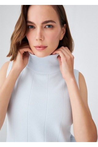 Peraluna Kadın Balıkçı Yaka Dar Kalıp Kolsuz Bluz Açık Mavi-Açık Mavi
